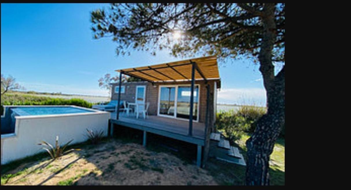 Mas Des Cabidoules Bed & Breakfast Saintes-Maries-de-la-Mer Exterior photo