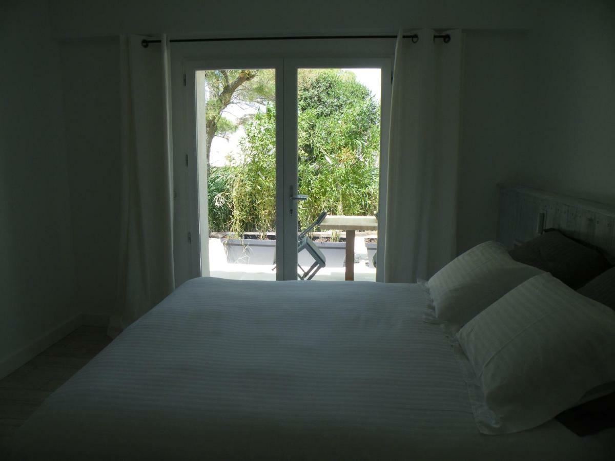 Mas Des Cabidoules Bed & Breakfast Saintes-Maries-de-la-Mer Exterior photo