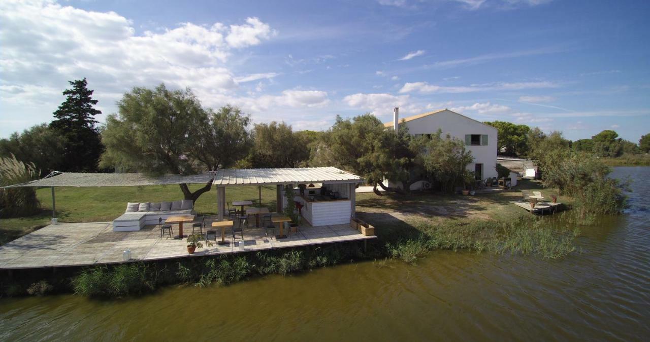 Mas Des Cabidoules Bed & Breakfast Saintes-Maries-de-la-Mer Exterior photo
