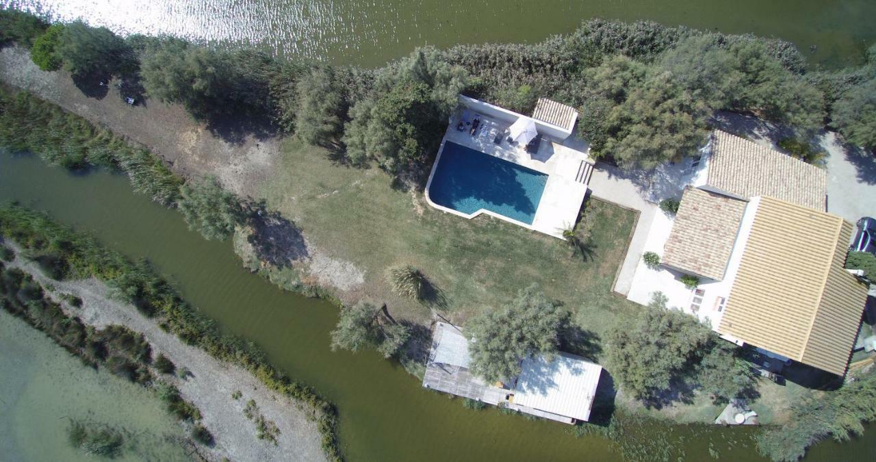 Mas Des Cabidoules Bed & Breakfast Saintes-Maries-de-la-Mer Exterior photo